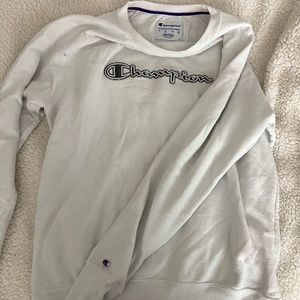 white champion women's sweater